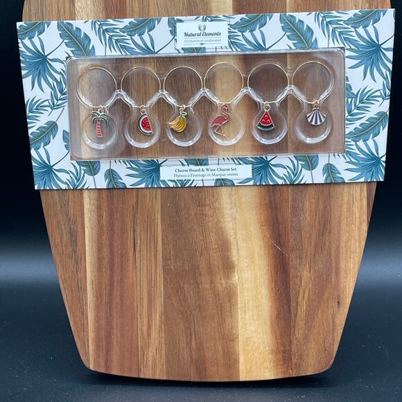 Natural Elements Prosecco Cheese Board with Wine Charms - Picture 3 of 8